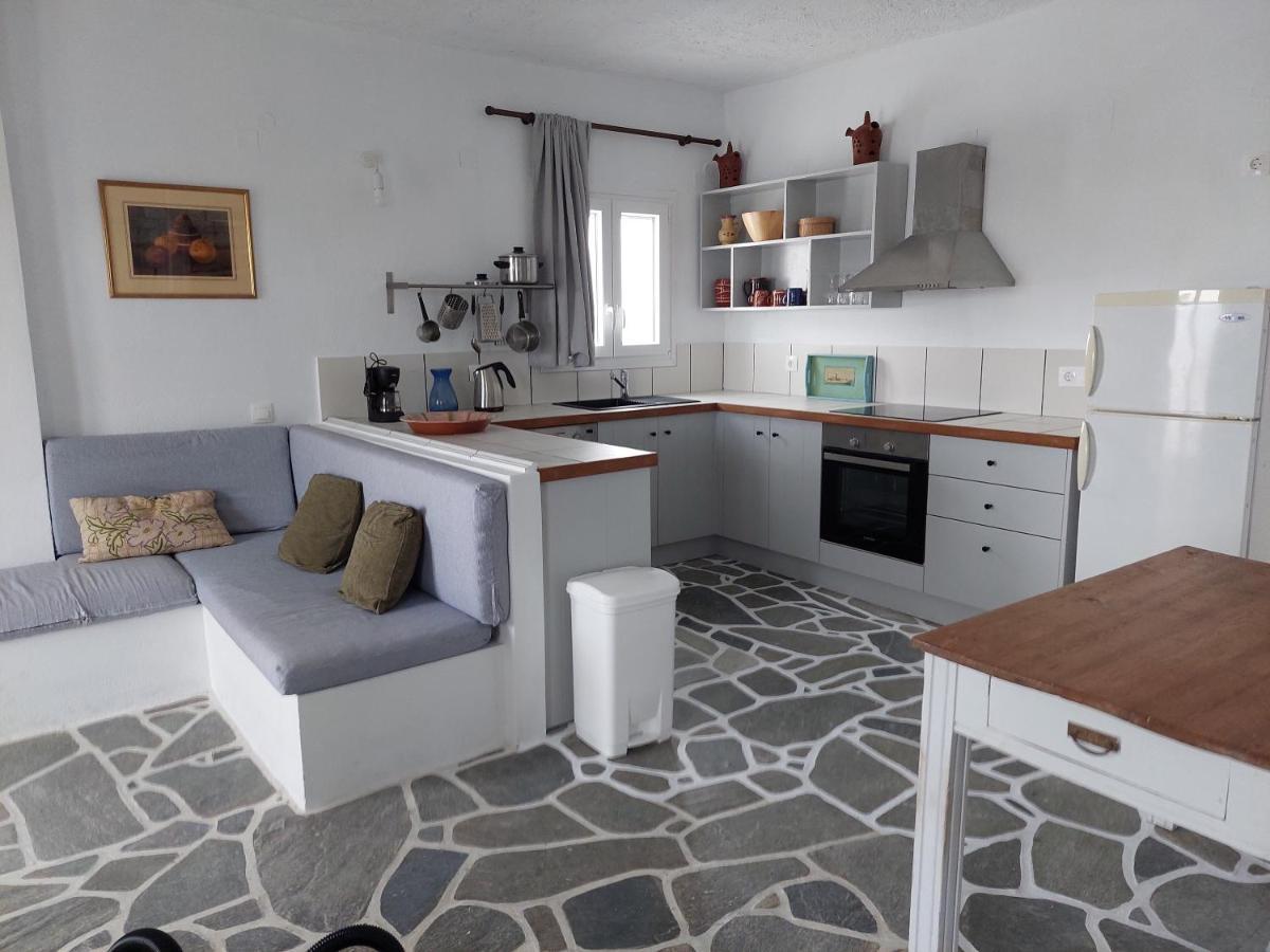 Styfilia Beachfront Apartments Platis Gialos  Экстерьер фото