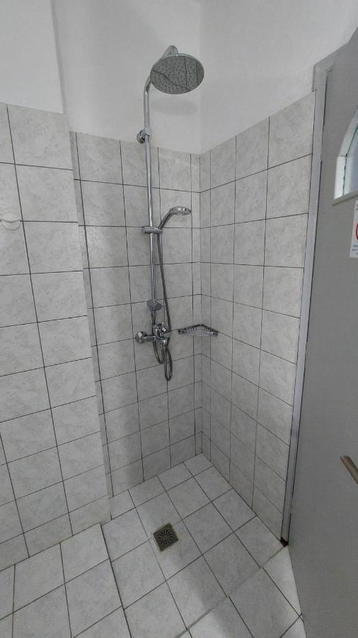 Styfilia Beachfront Apartments Platis Gialos  Экстерьер фото