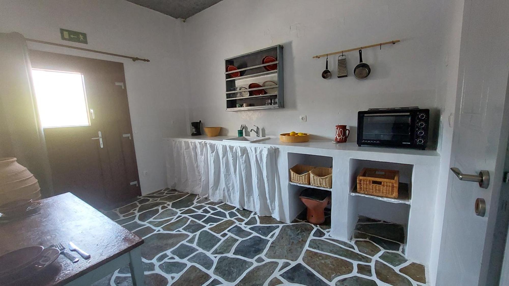 Styfilia Beachfront Apartments Platis Gialos  Экстерьер фото