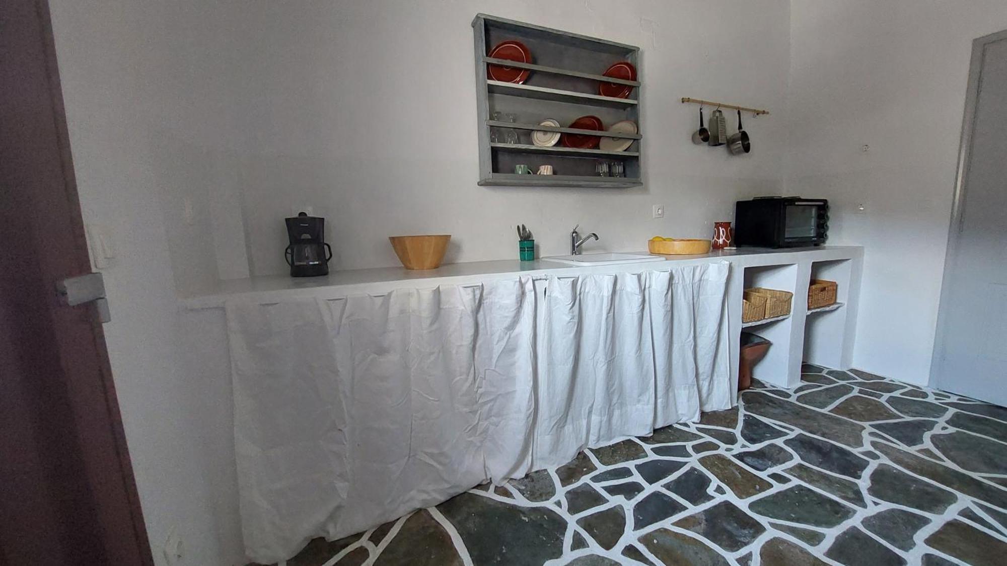 Styfilia Beachfront Apartments Platis Gialos  Экстерьер фото
